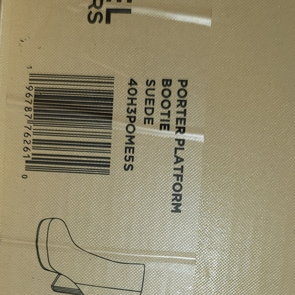 Michael Kors Platform Bootie - Picture 6 of 13